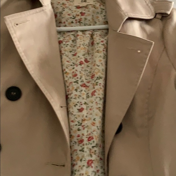 Cotton Candy trench coat beige cream small button - Picture 8 of 8